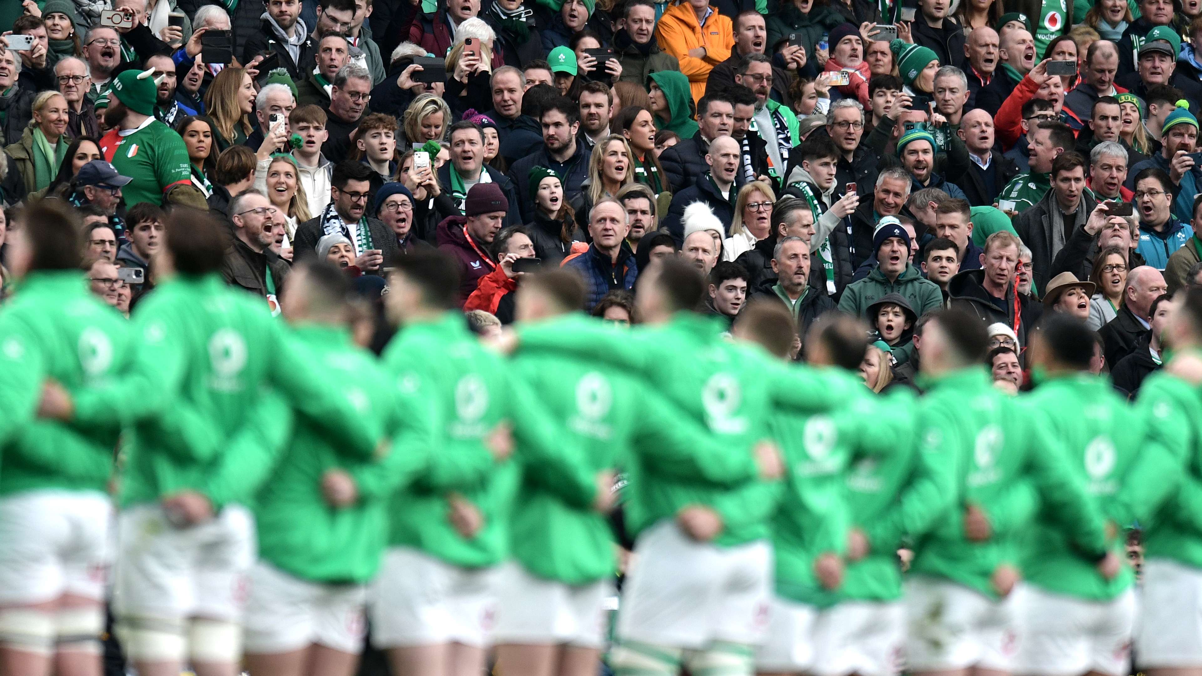 后接受采访 后接受采访